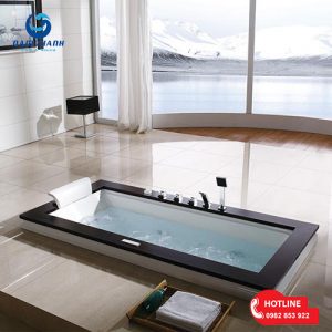 bể sục jacuzzi